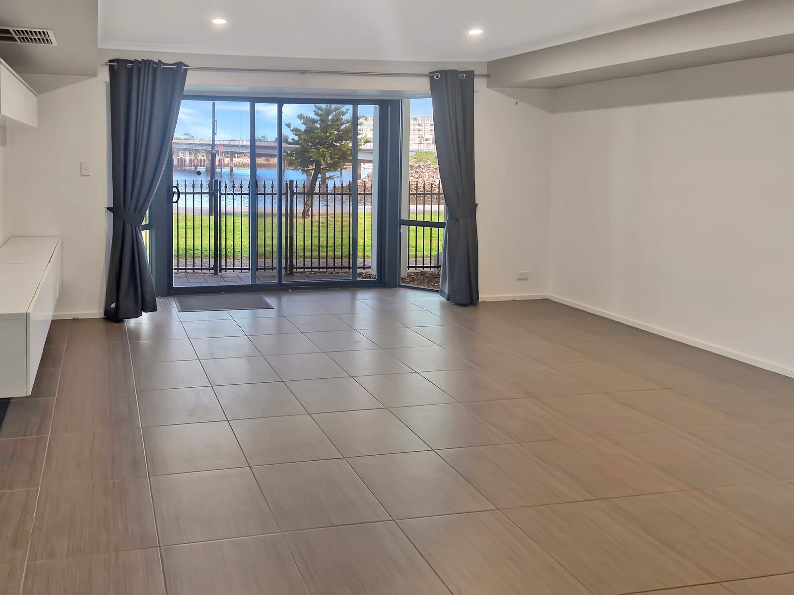 Rental Property - pPort Adelaide, SA 5015