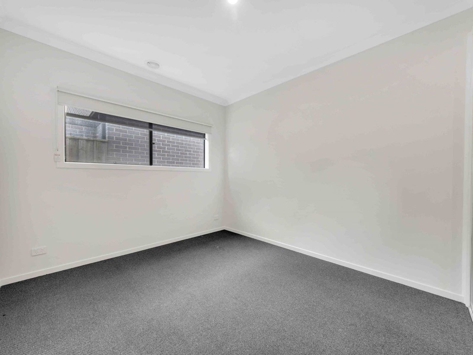 Property for Rent: Truganina, Vic 3029