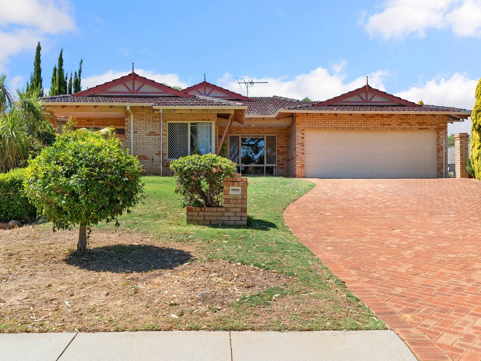 Private  Property - Duncraig, WA 6023