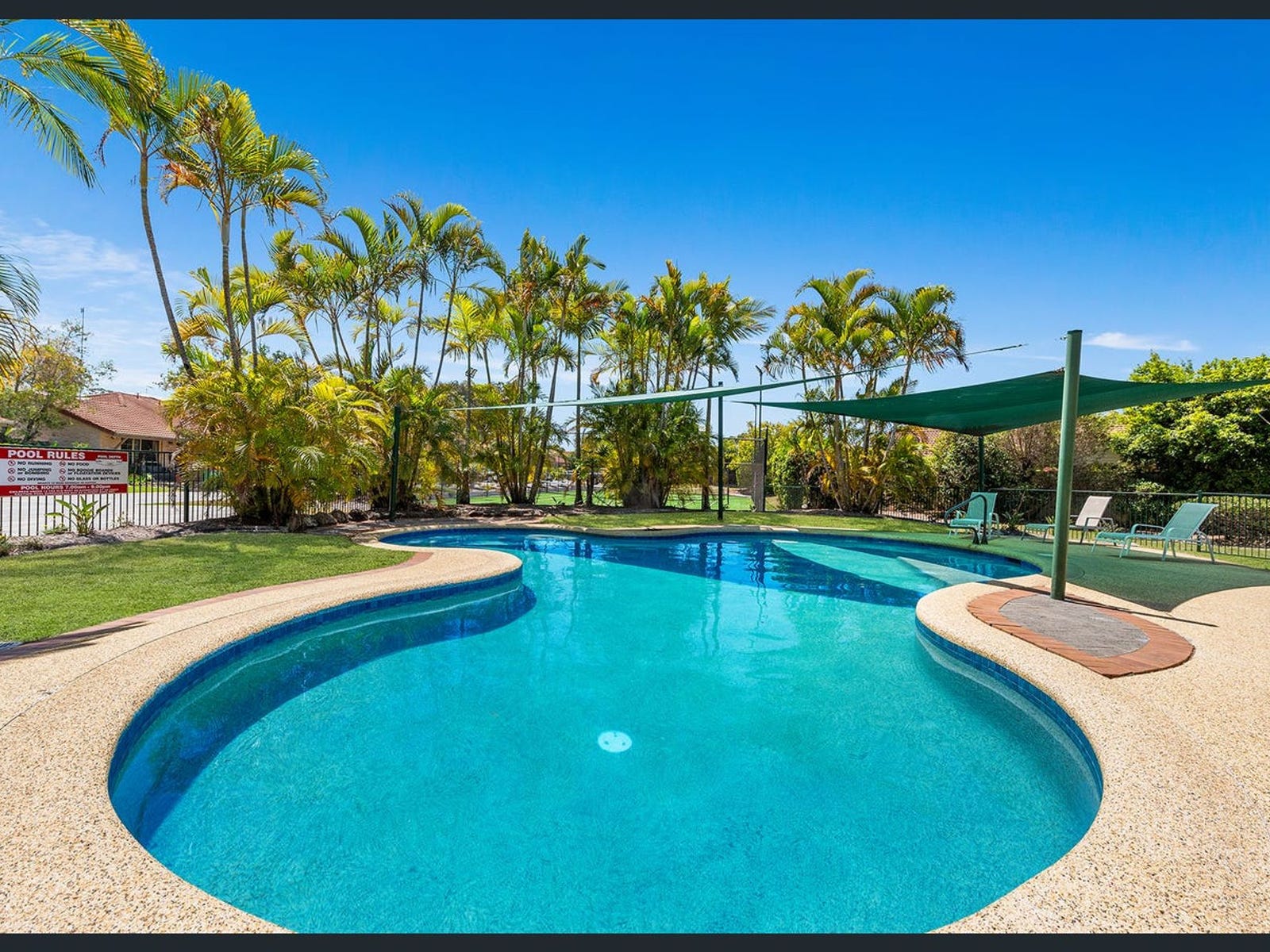 Land for sale - Runaway Bay, Qld 4216