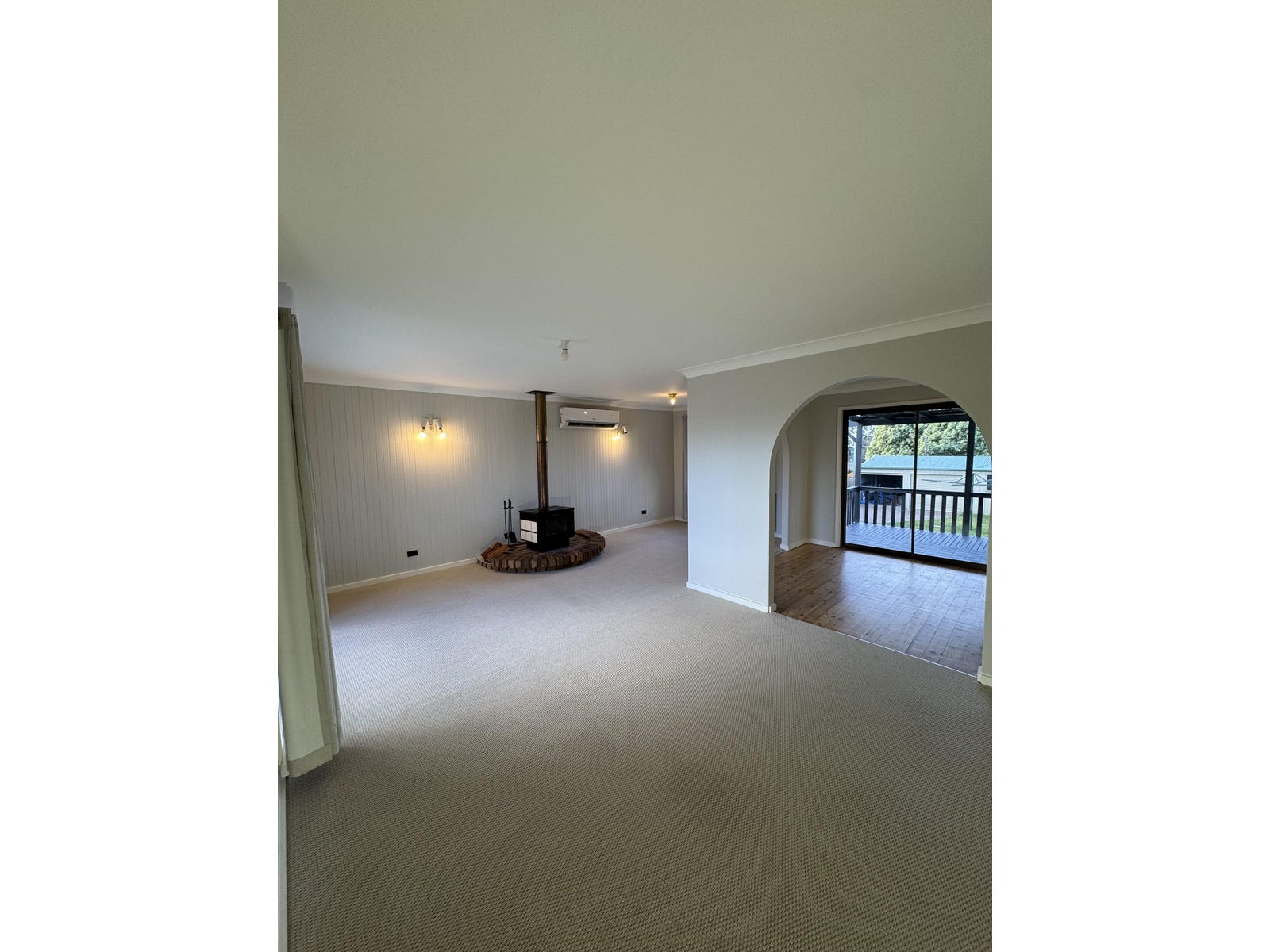 Property for Rent: Colo Vale, NSW 2575