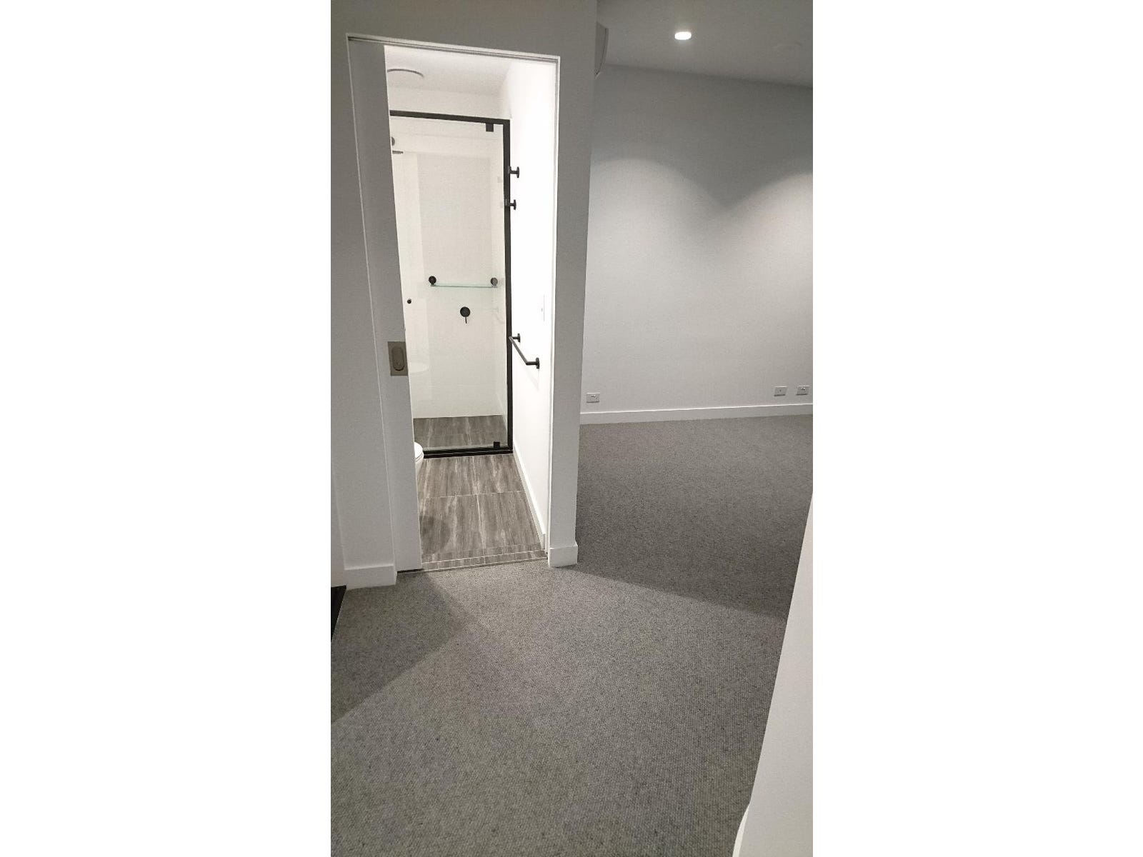 Property for Rent: Melbourne, Vic 3000