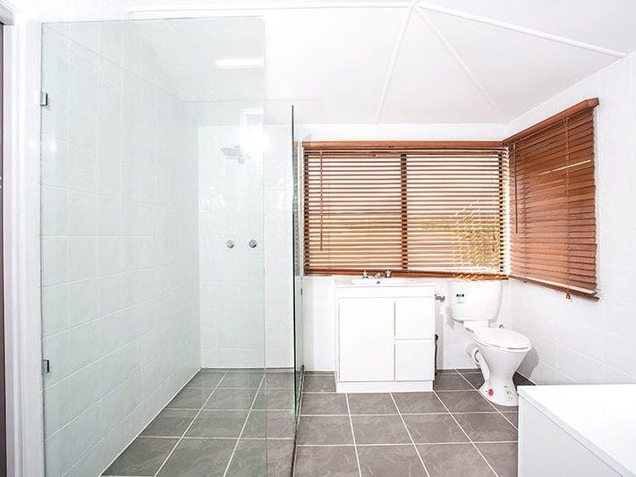 Property for Rent: Sarina, Qld 4737