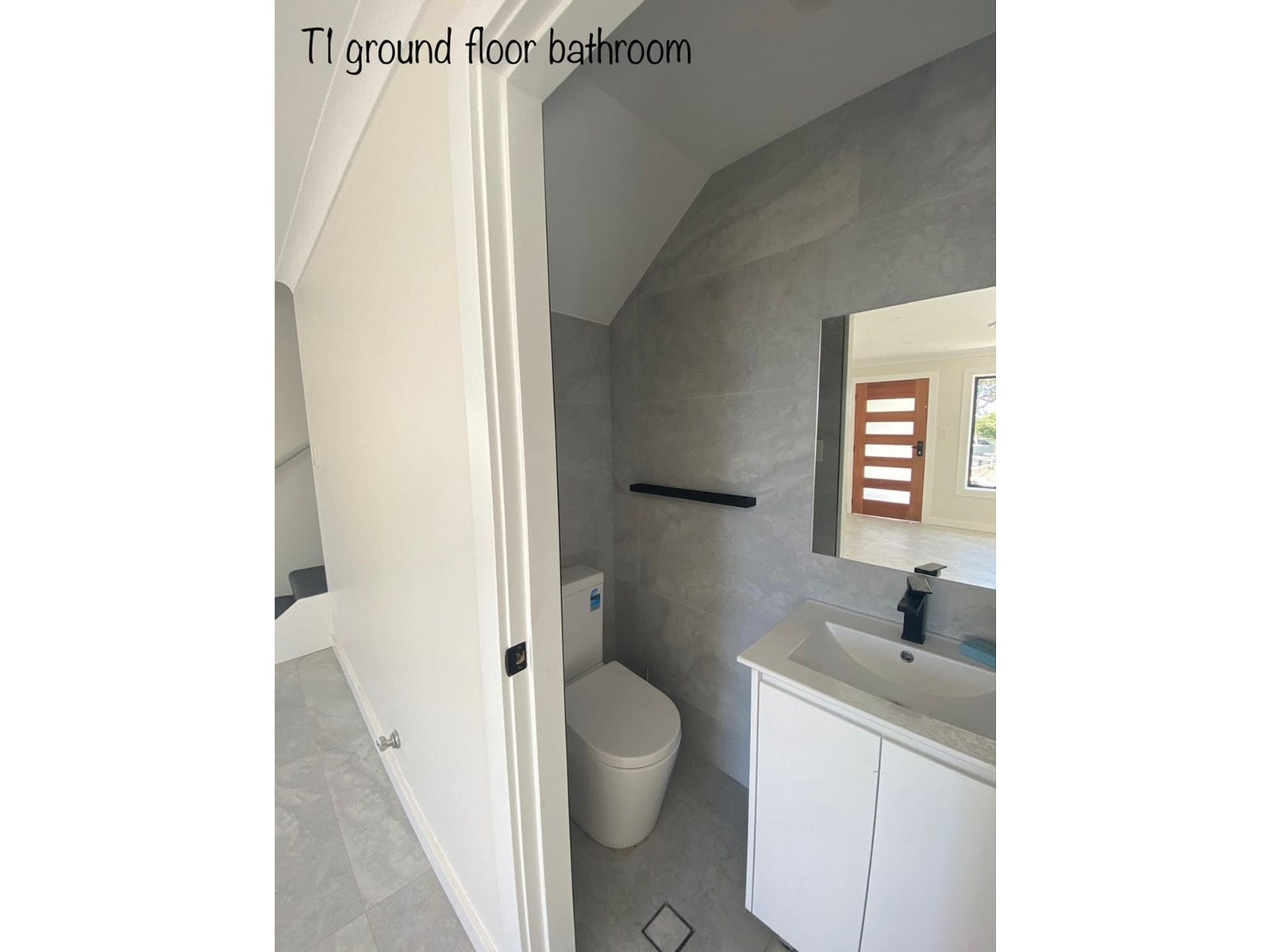 Private Rental in Woonona, NSW 2517
