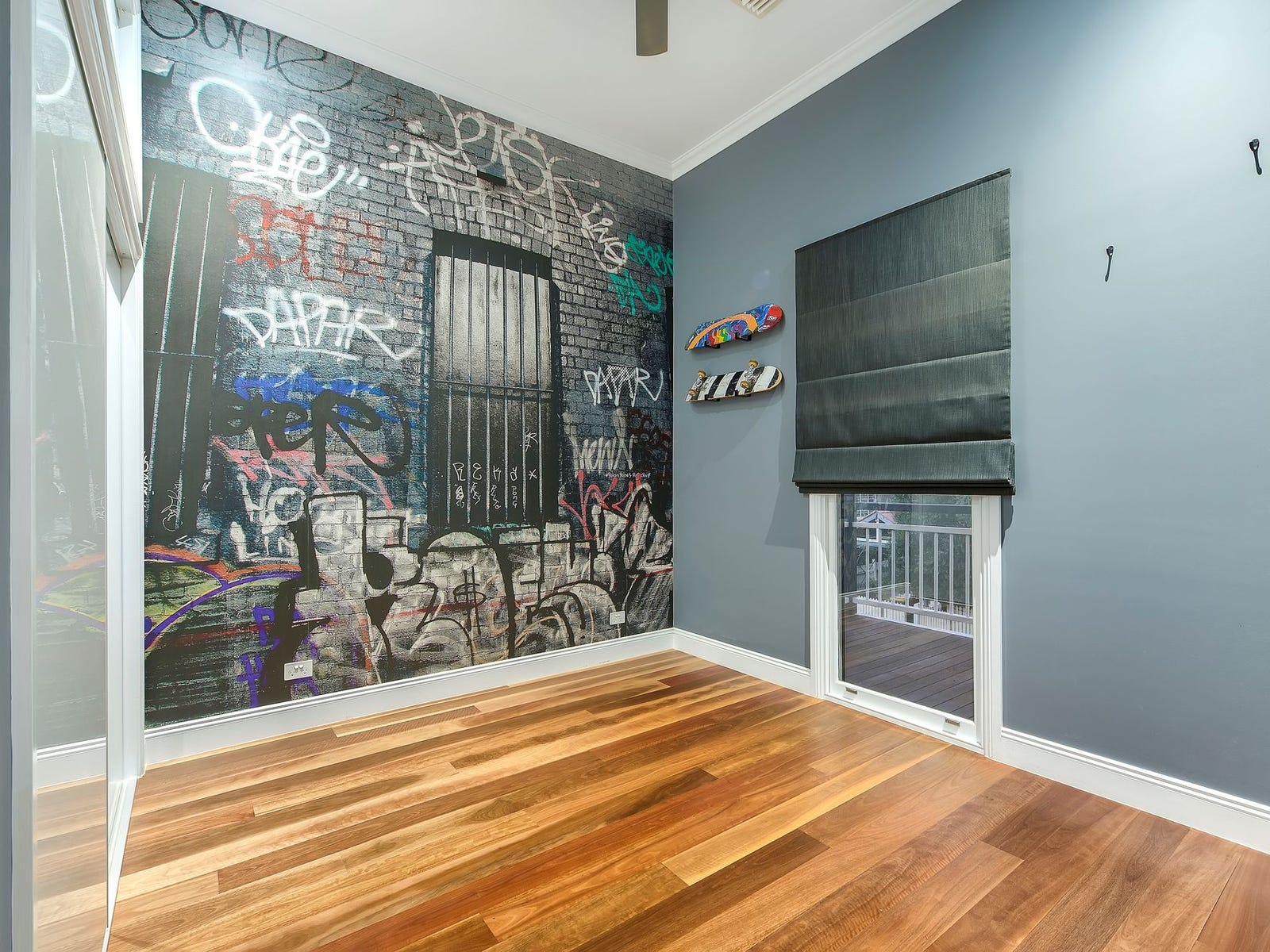 Private Rental in Red Hill, Qld 4059