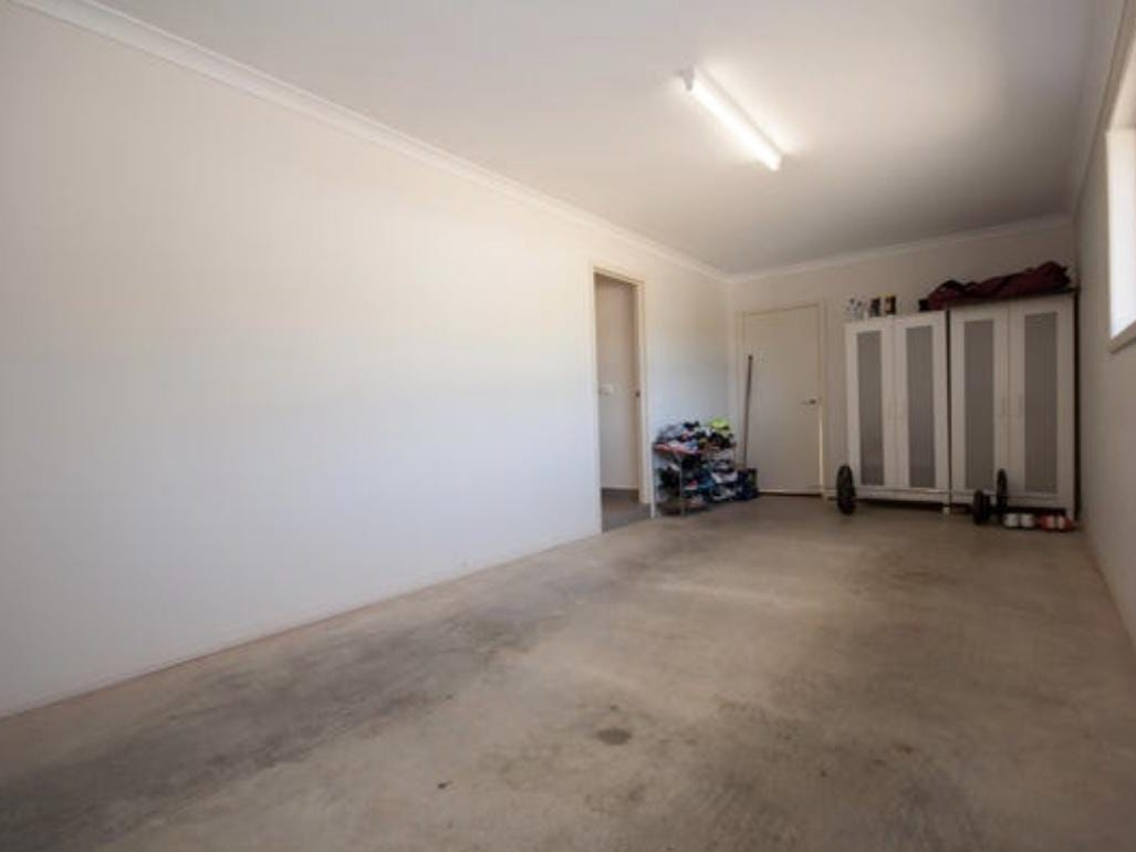 Property for Rent: Glenroy, NSW 2640