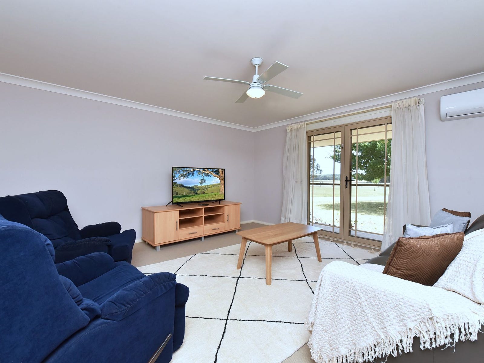 Private Rental in Broke, NSW 2330