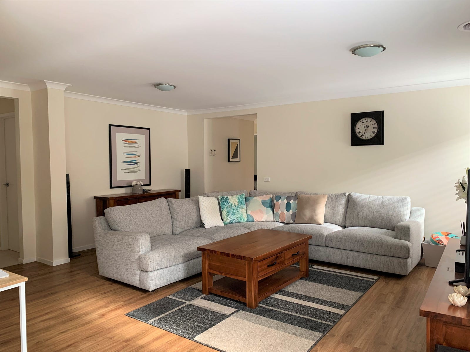 Private Rental in Point Cook, Vic 3030