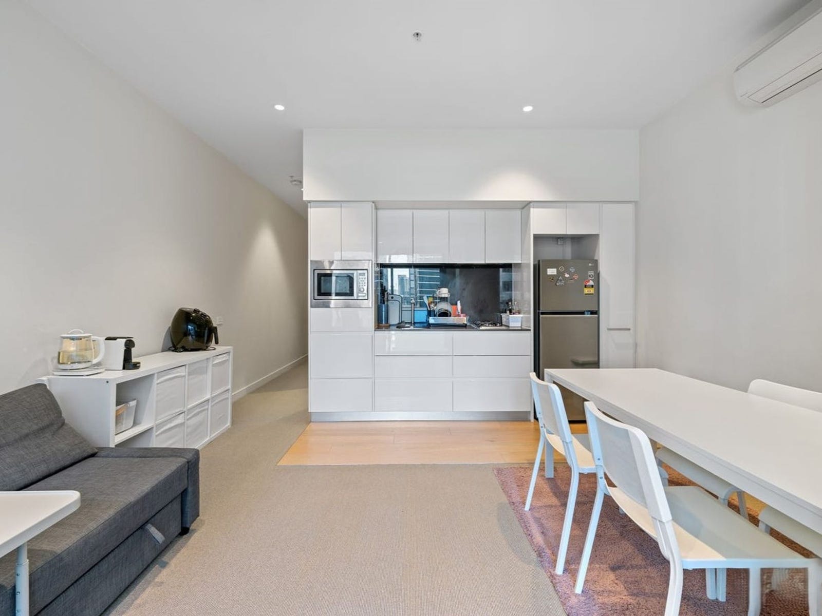 Property for Rent: Melbourne, Vic 3000
