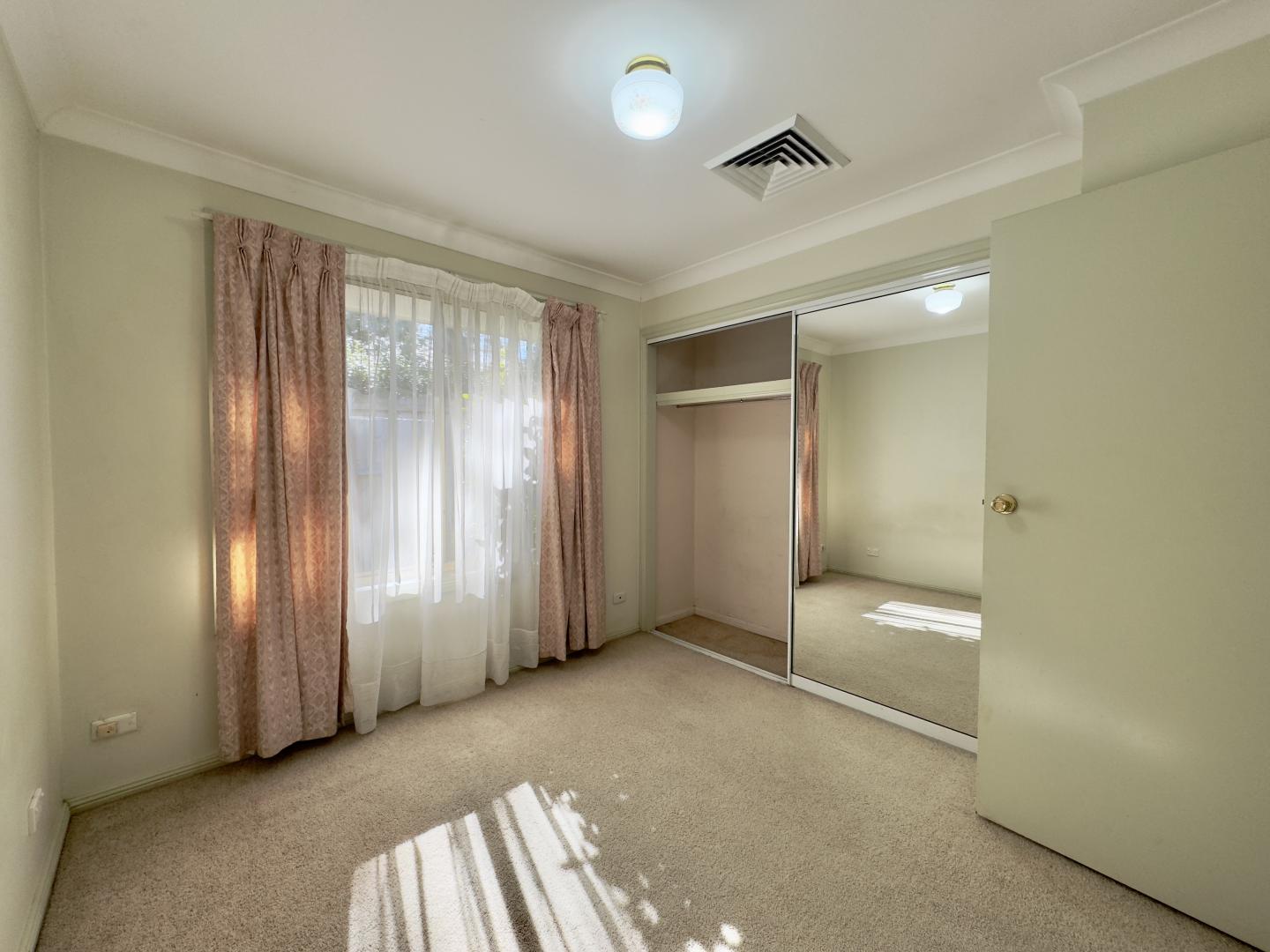 Private Rental in Thornleigh, NSW 2120