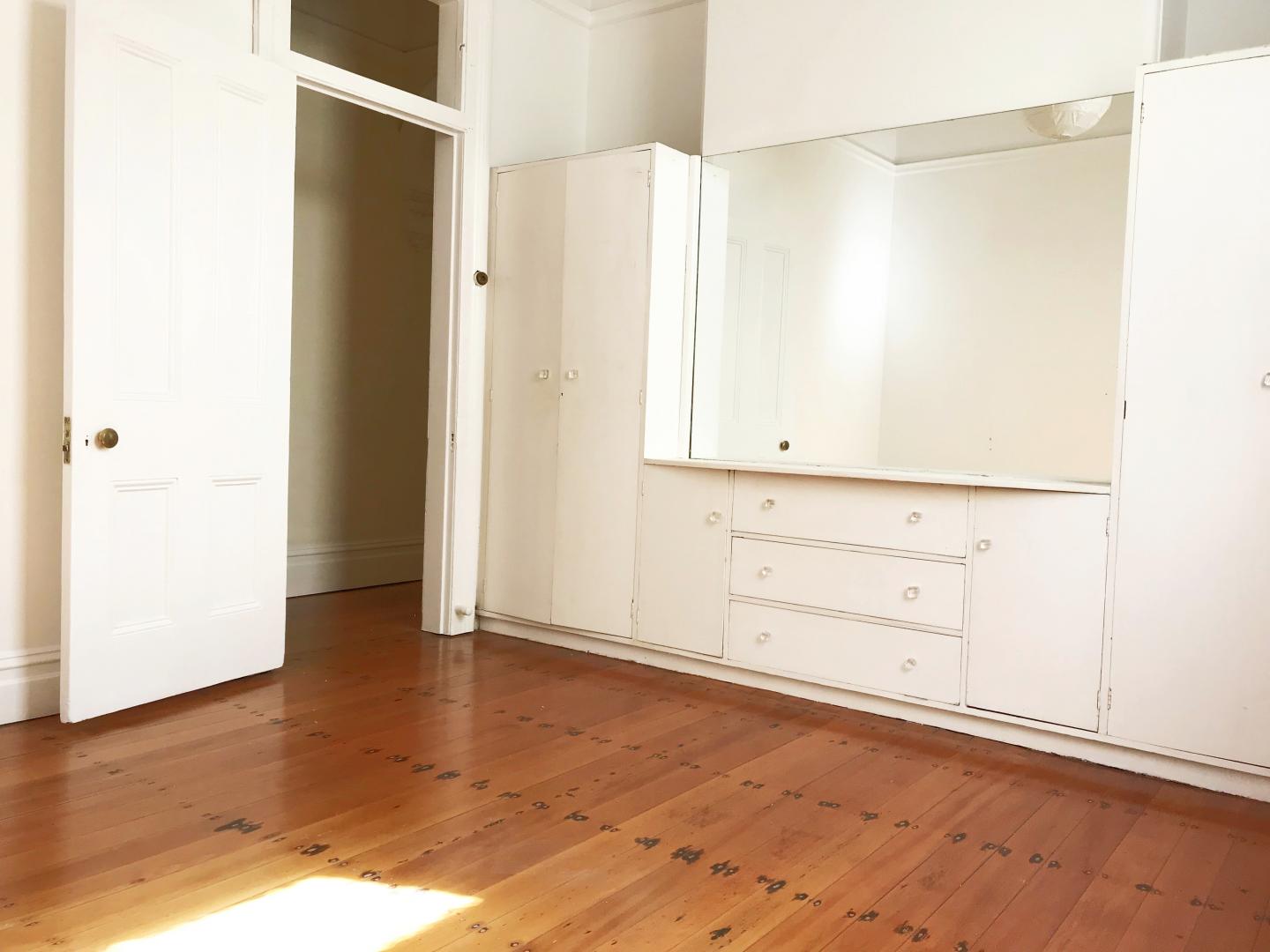 Property for Rent: Marrickville, NSW 2204