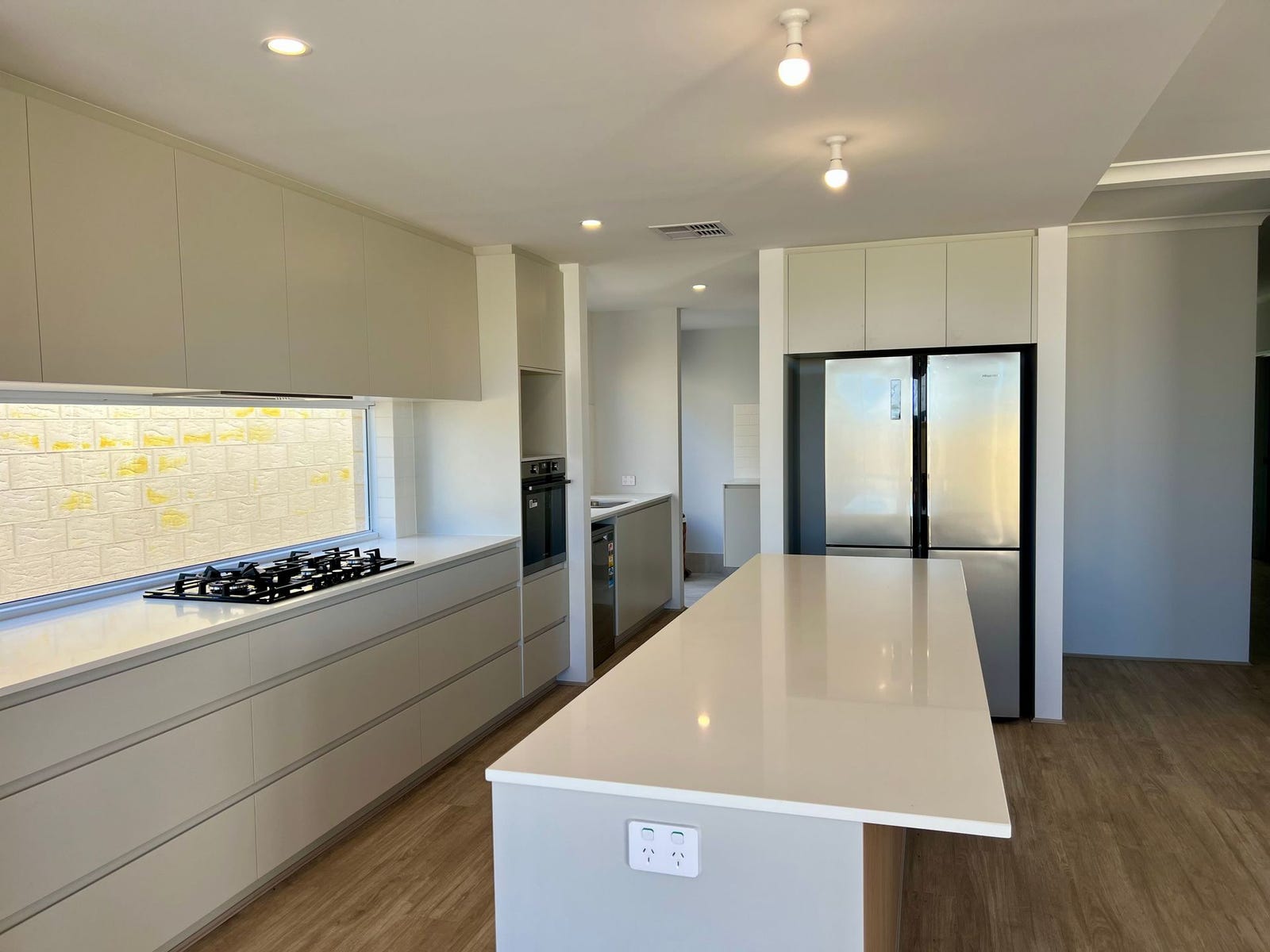Property for Rent: Burns Beach, WA 6028