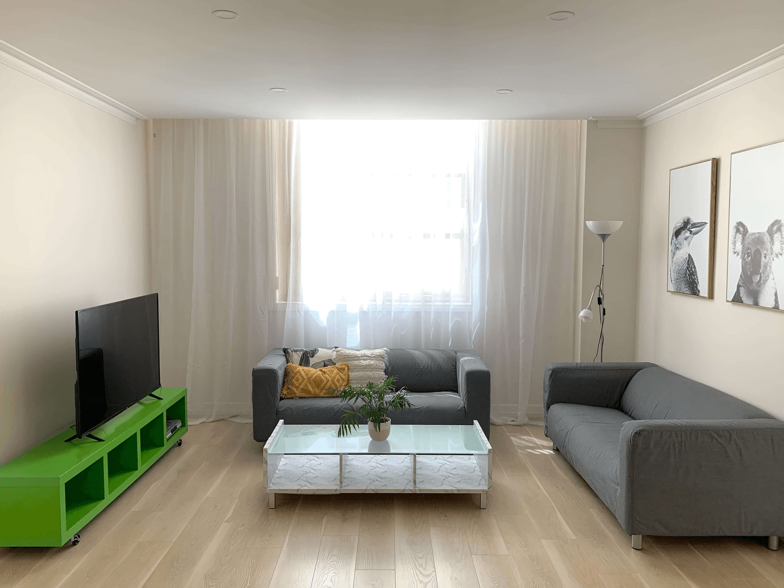 Private Property - Melbourne, Vic 3000