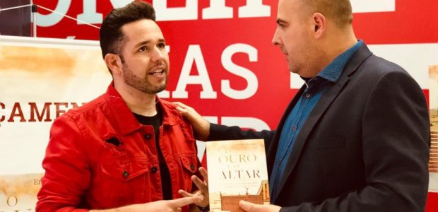 Pastor Lucas, intérprete da música tema do filme