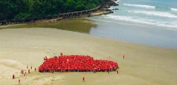 Caminhada do Amor na Praia Grande (litoral paulista)