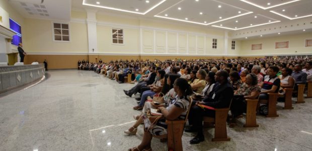 Inauguração Catedral de Sergipe: a igreja estava com sua lotação máxima