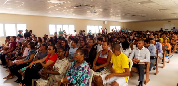 Inauguração Catedral de Sergipe: os auditórios auxiliares também estavam lotados