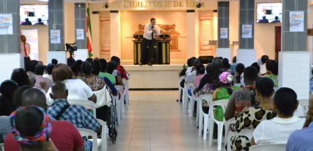 Universal Suriname