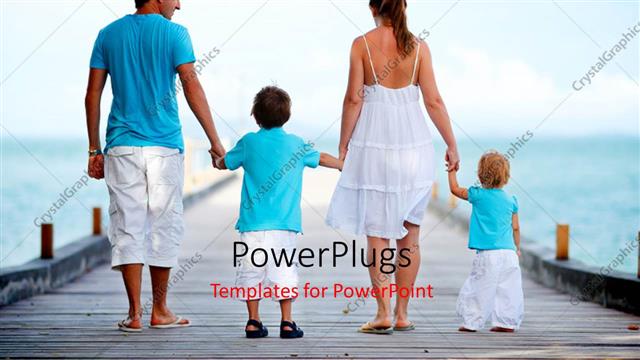  Presentation with vacation - Family on holiday with sea