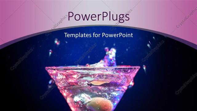  Presentation with cocktail - A martini glass with bluish background