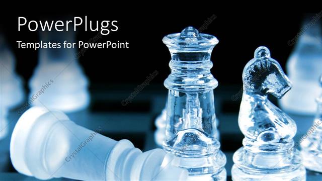  Presentation with chess - A number of chess pieces made of glass