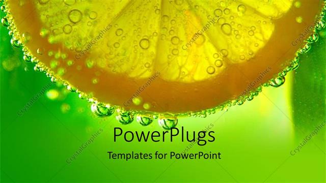  Presentation with fresh water - A slice of freshly cut lemon dipped in water