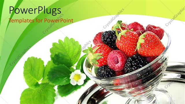  Presentation with blackcurrant - Transparent glass filled with fresh berries and blackcurrant in tray?