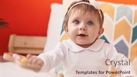  Presentation with baby toy - 