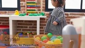  Presentation with chinese chinese - Slides featuring adorable-chinese-girl-holding-alligator background and a red colored foreground