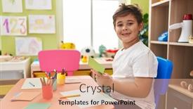  Presentation with paper cutting - 