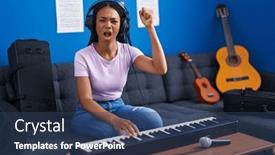  Presentation with piano keyboard - Presentation theme with african-american-woman-with-braids background and a ocean colored foreground