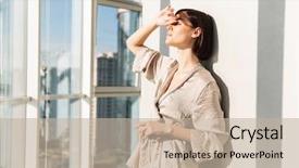  Presentation with gentle - Colorful theme enhanced with amor por robo - young gentle woman with short backdrop and a mint green colored foreground