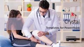  Presentation with ankle - Slide deck with ankle fracture - traumatologist is taking care background and a light blue colored foreground