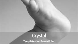  Presentation with black baby - Slide deck with baby foot black and white background and a gray colored foreground