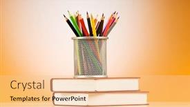  Presentation with back to school concept school - Slide deck consisting of back-to-school-concept background and a lemonade colored foreground