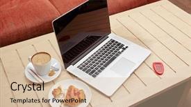  Presentation with banking - Presentation enhanced with bass clef - laptop e banking token croissant background and a soft green colored foreground