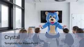  Presentation with teddy bear - Slide deck having bear having fun with bussin background and a  colored foreground