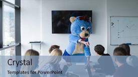  Presentation with teddy bear - PPT theme having bear having fun with bussin background and a light blue colored foreground