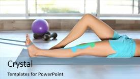  Presentation with knee - Colorful slide deck enhanced with blessure - woman with elastic bandage backdrop and a light blue colored foreground