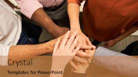  Presentation with international business - Presentation theme with business-people-in-an-international background and a gold colored foreground