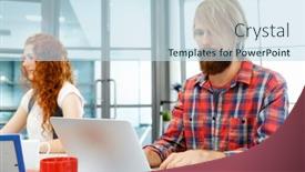  Presentation with team working together - 