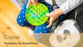  Presentation with rainbow - Presentation theme with child-playing-with-the-pop background and a yellow colored foreground