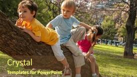  Presentation with children playing - 