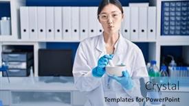  Presentation with chinese chinese - Slide set consisting of chinese-young-woman-working and a light blue colored foreground