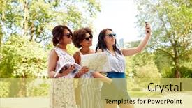  Presentation with tourism selfie - PPT theme featuring city guide and map background and a yellow colored foreground