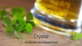  Presentation with clover - Slides consisting of clover and beer background and a coral colored foreground