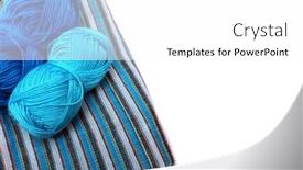  Presentation with yarn - Slide deck consisting of colored-yarn-balls and a white colored foreground