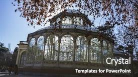 Presentation with crystal - Presentation having crystal palace in the retiro background and a  colored foreground