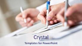  Presentation with learning - Slides having cursos e learning - image of row of people background and a sky blue colored foreground