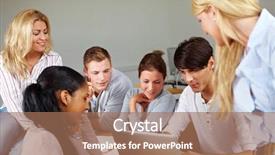  Presentation with someone researching from a computer - Slide set consisting of cursos e learning - students doing internet research background and a  colored foreground